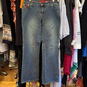 Vintage Y2K BONGO Low Rise Bootcut Flare Embroidered Western Jeans